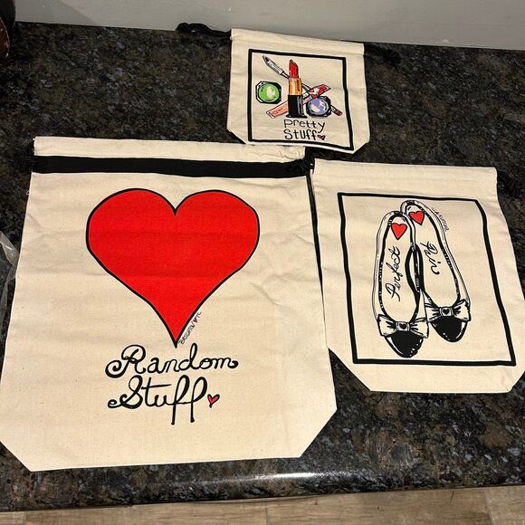 NEW Brighton 3 piece Travel Bag Set- Draw Strings 100% cotton makeup shoes heart - Picture 1 of 8
